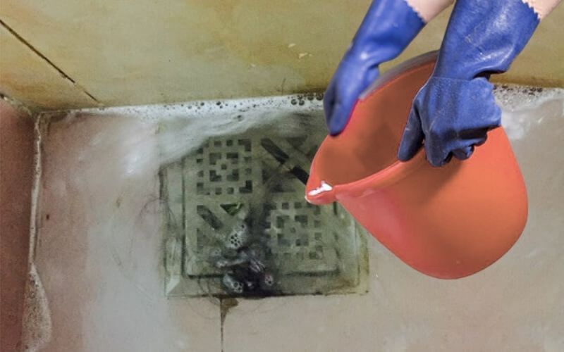 4 Bước thông cống nhà tắm bằng nước sôi an toàn tại nhà